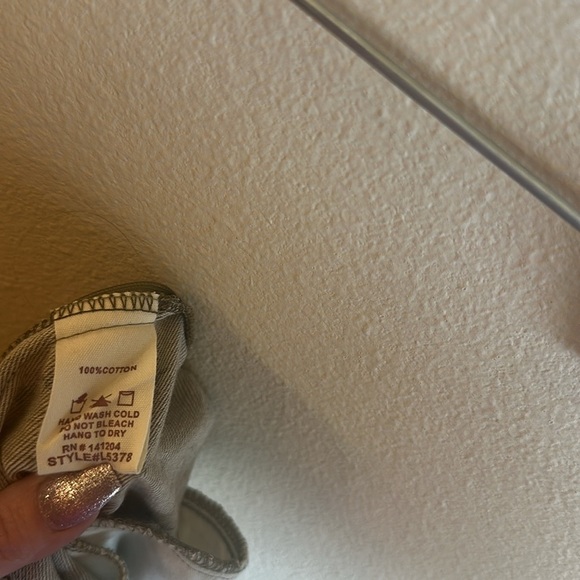 Hem & Thread Shorts Tan With Black Star Pattern Side Zipper Womens Size Large - Picture 8 of 11